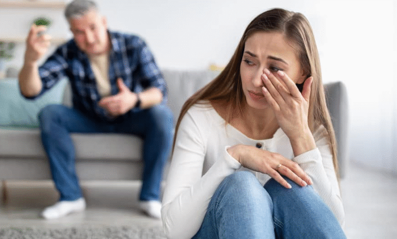 4 Red-Flag Behaviors That Reveal Someone Is Gaslighting You