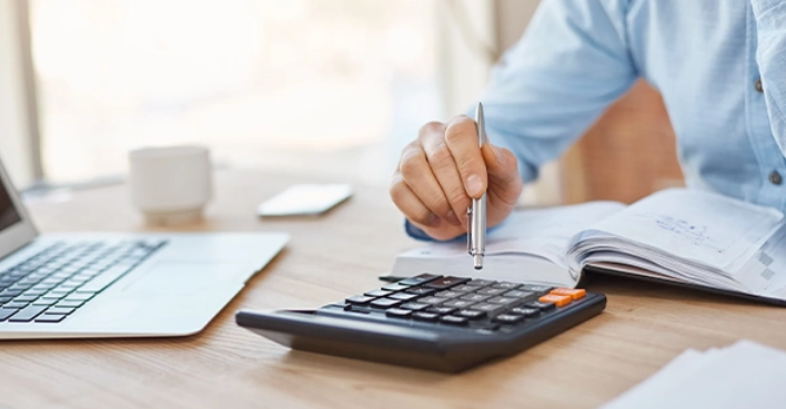 How Abu Dhabi Free Zone License Cost Supports Business Expansion in the UAE?